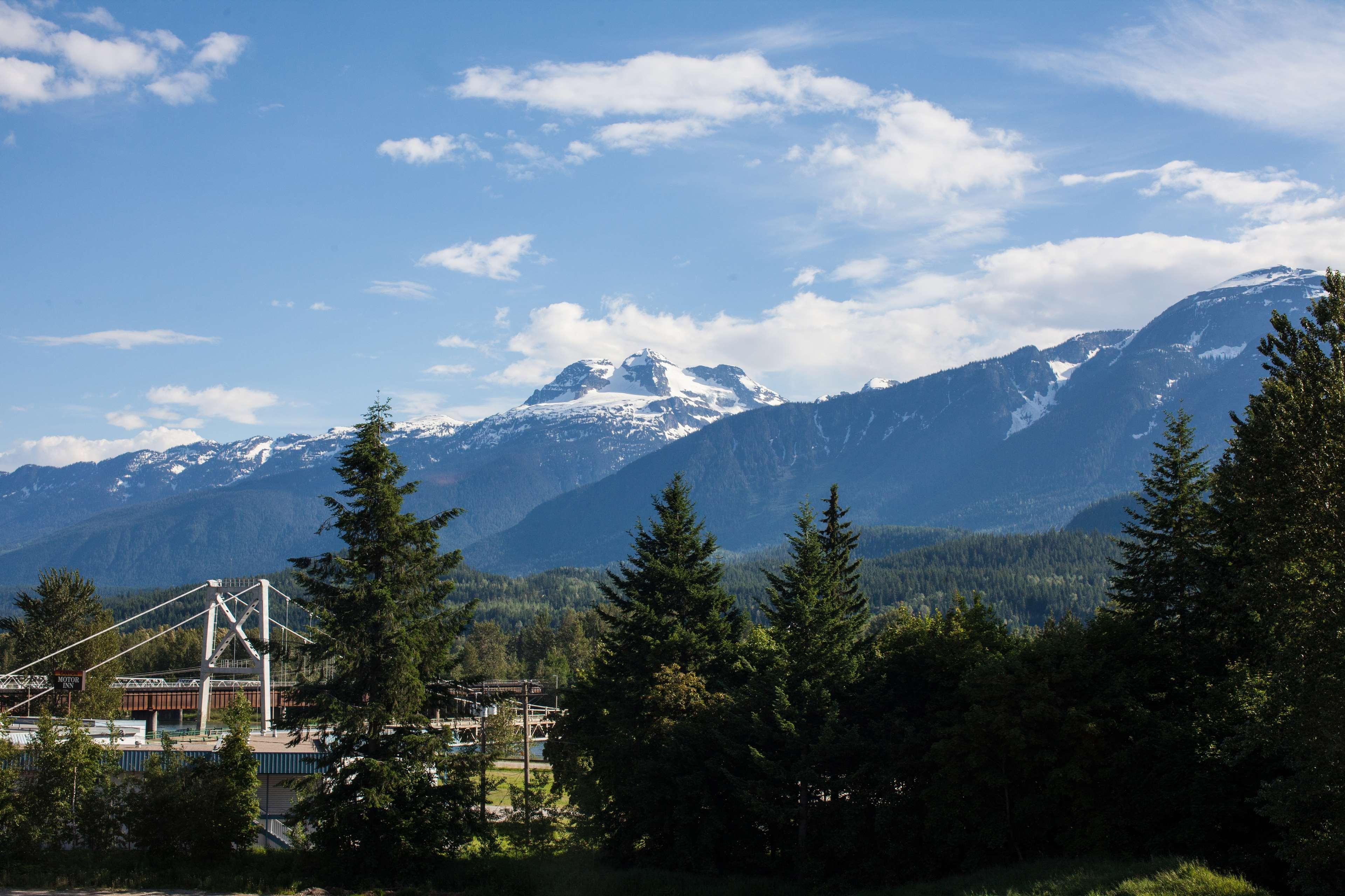 Best Western Plus Revelstoke Exteriör bild